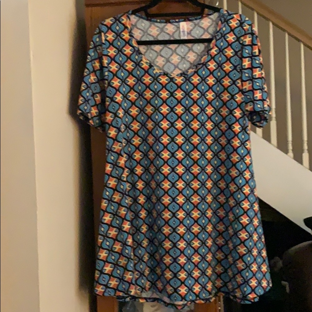 Lularoe Perfect T